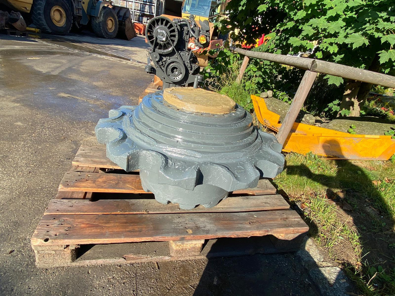 Liebherr FAT 550P051 aus LH R964 - Moteur de translation pour Engins de chantier: photos 4 Liebherr FAT 550P051 aus LH R964 - Moteur de translation pour Engins de chantier: photos 4