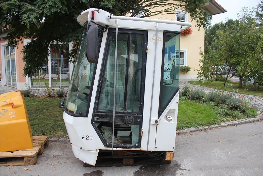 Liebherr L 574 - Cabine pour Chargeuse sur pneus: photos 4 Liebherr L 574 - Cabine pour Chargeuse sur pneus: photos 4