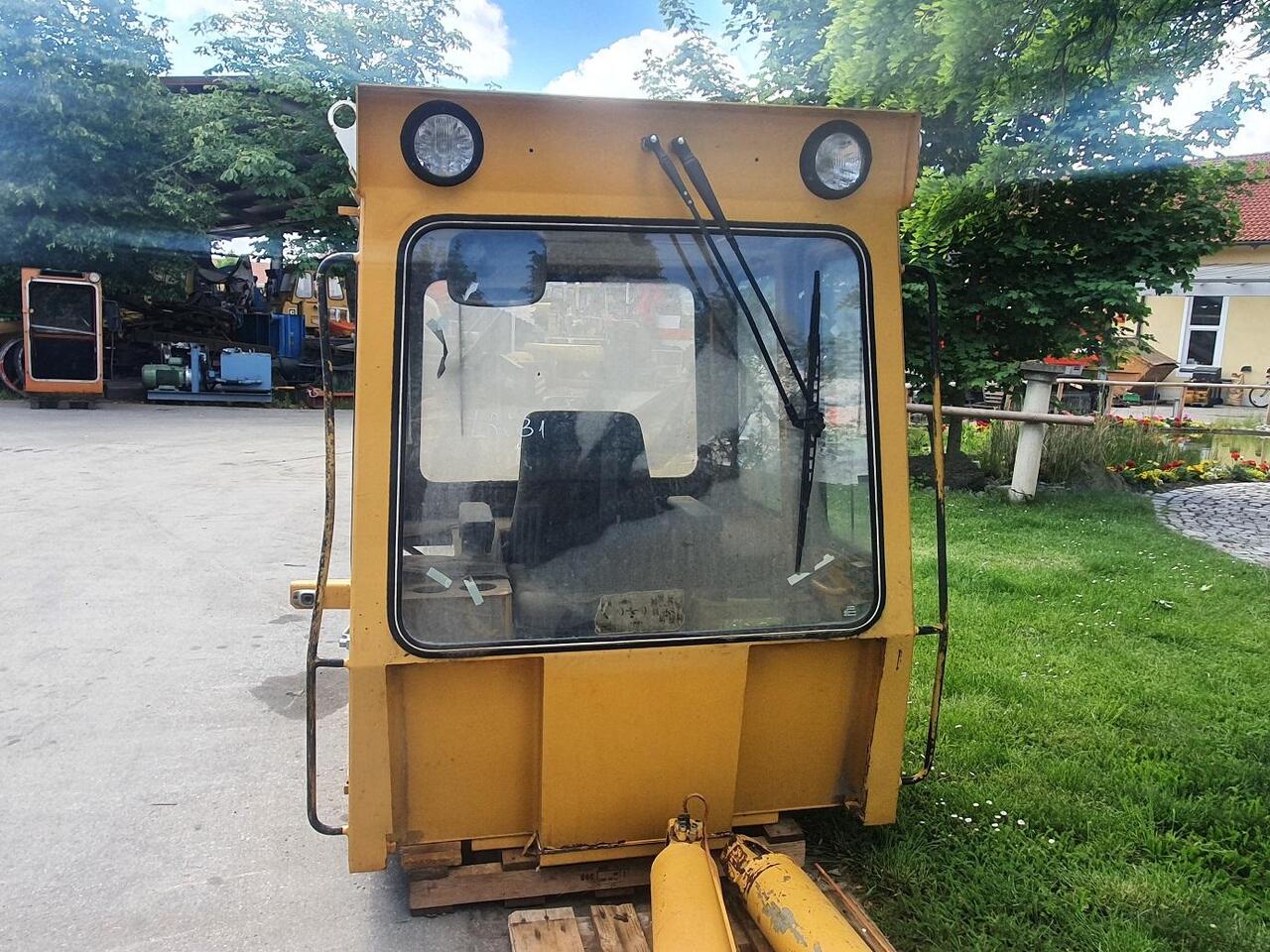 Liebherr LR 631 - Cabine pour Chargeuse sur chenilles: photos 4 Liebherr LR 631 - Cabine pour Chargeuse sur chenilles: photos 4