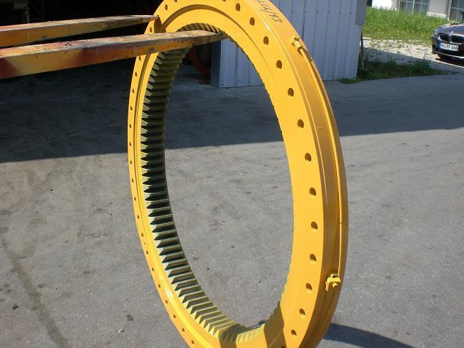 Liebherr R 912 LC Litronik - Couronne d'orientation pour Engins de chantier: photos 3 Liebherr R 912 LC Litronik - Couronne d'orientation pour Engins de chantier: photos 3