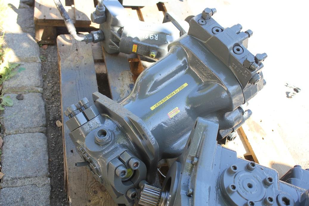 Liebherr R 984 - Hydraulique pour Engins de chantier: photos 2 Liebherr R 984 - Hydraulique pour Engins de chantier: photos 2