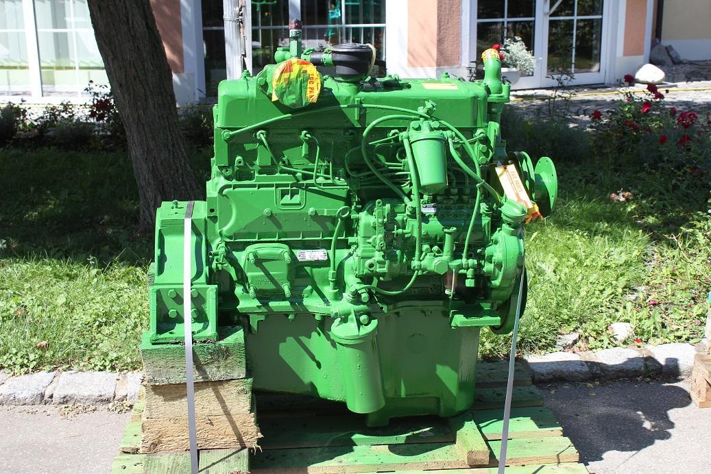 Mercedes Benz OM 352 aus LR 611 - Moteur pour Engins de chantier: photos 1 Mercedes Benz OM 352 aus LR 611 - Moteur pour Engins de chantier: photos 1