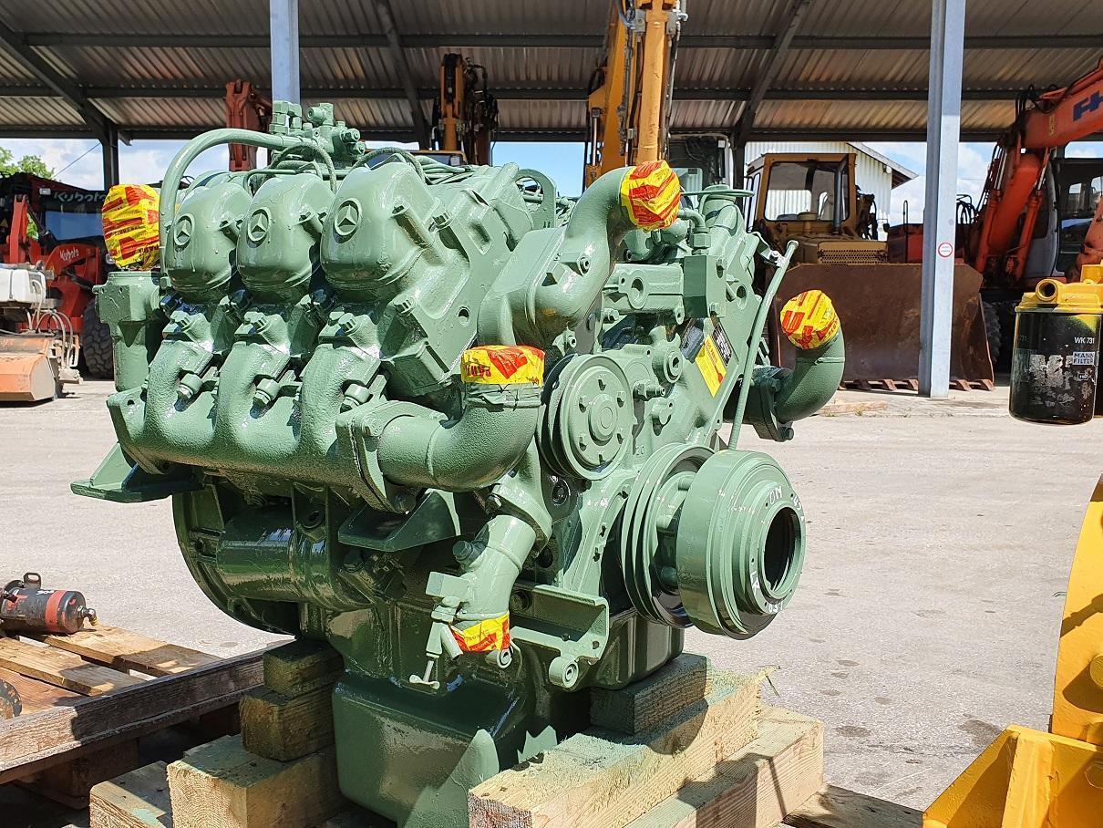 Mercedes Benz OM 421 aus Liebherr LR 631 - Moteur pour Engins de chantier: photos 1 Mercedes Benz OM 421 aus Liebherr LR 631 - Moteur pour Engins de chantier: photos 1