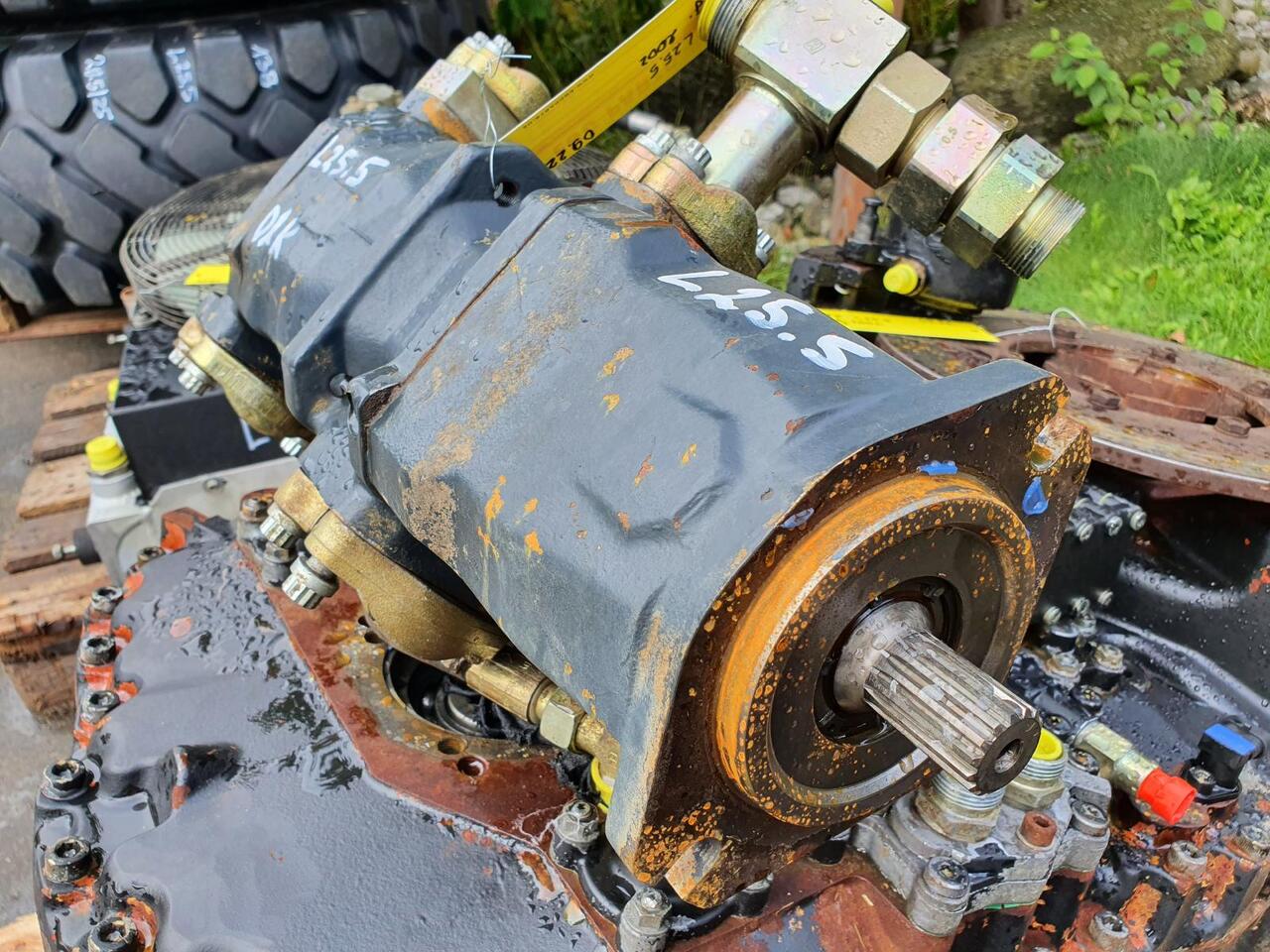 O&K L 25.5 - Pompe hydraulique pour Chargeuse sur pneus: photos 5 O&K L 25.5 - Pompe hydraulique pour Chargeuse sur pneus: photos 5