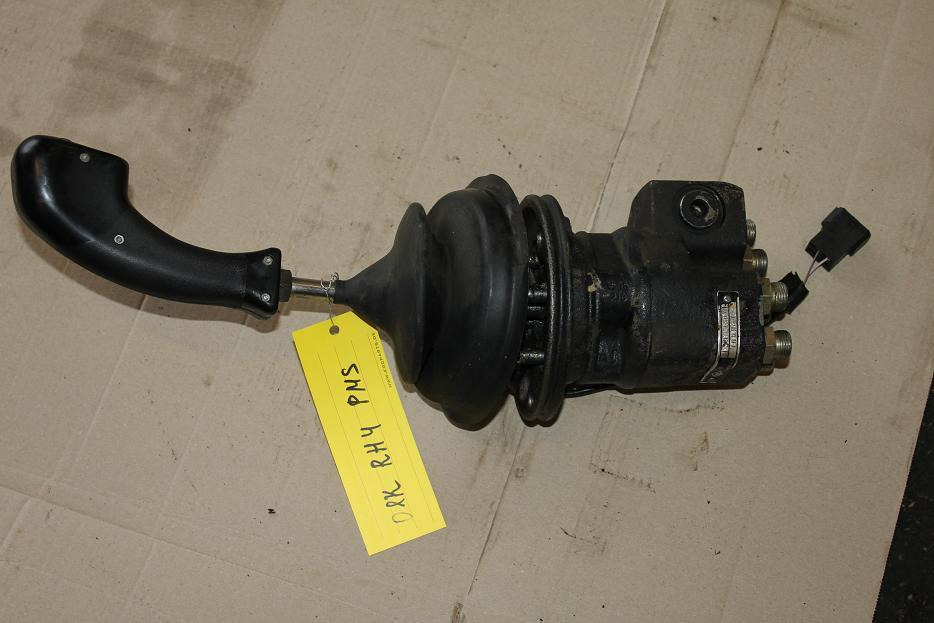 O&K RH 4 PMS Joystick - Cabine et intérieur pour Engins de chantier: photos 3 O&K RH 4 PMS Joystick - Cabine et intérieur pour Engins de chantier: photos 3