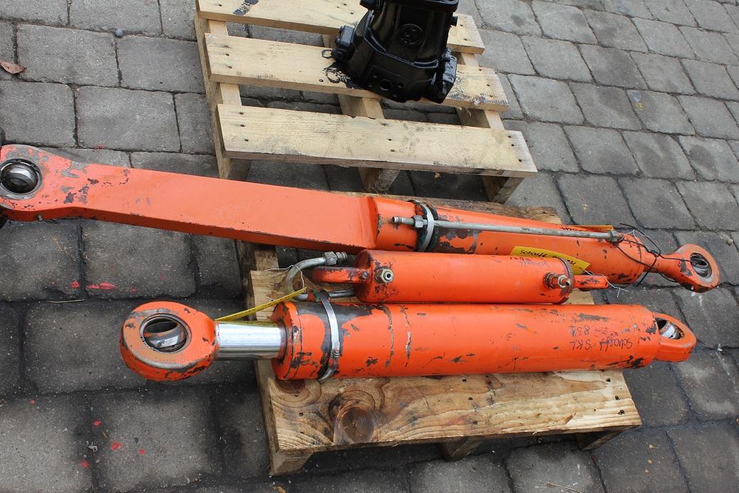 Schaeff SKL 831 - Vérin hydraulique pour Engins de chantier: photos 4 Schaeff SKL 831 - Vérin hydraulique pour Engins de chantier: photos 4