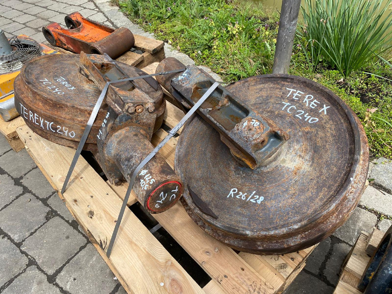 Terex TC 240 LC - Transmission pour Pelle sur chenille: photos 3 Terex TC 240 LC - Transmission pour Pelle sur chenille: photos 3