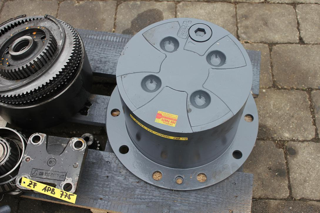 ZF APB-L 775 - Essieu et pièces pour Engins de chantier: photos 4 ZF APB-L 775 - Essieu et pièces pour Engins de chantier: photos 4