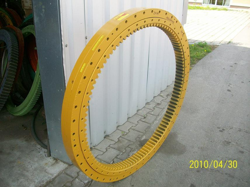 Zeppelin ZM 19 - Couronne d'orientation pour Engins de chantier: photos 2 Zeppelin ZM 19 - Couronne d'orientation pour Engins de chantier: photos 2