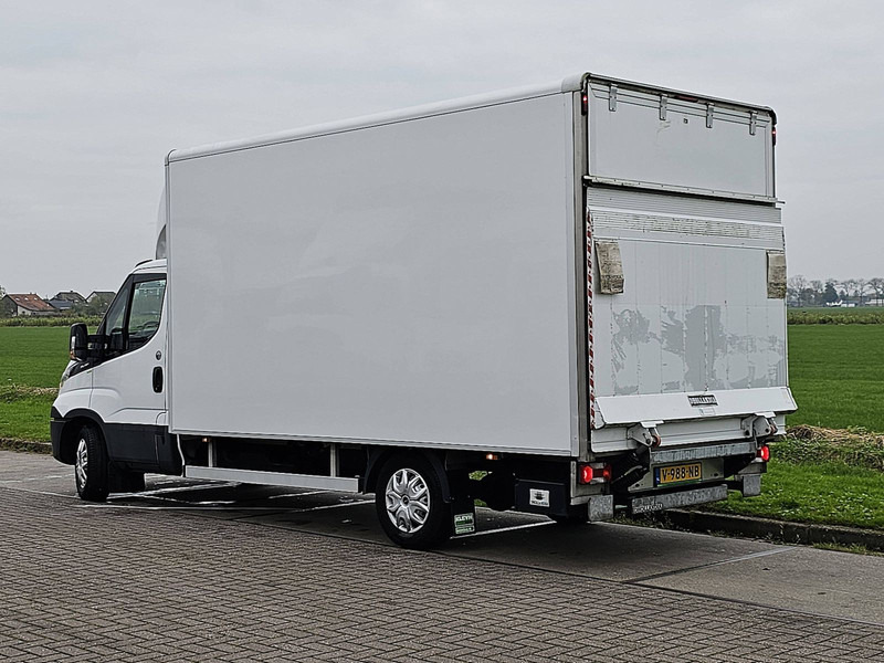 Iveco Daily 35S18 AC 3.0 LTR EURO6 - Fourgon grand volume: photos 5 Iveco Daily 35S18 AC 3.0 LTR EURO6 - Fourgon grand volume: photos 5