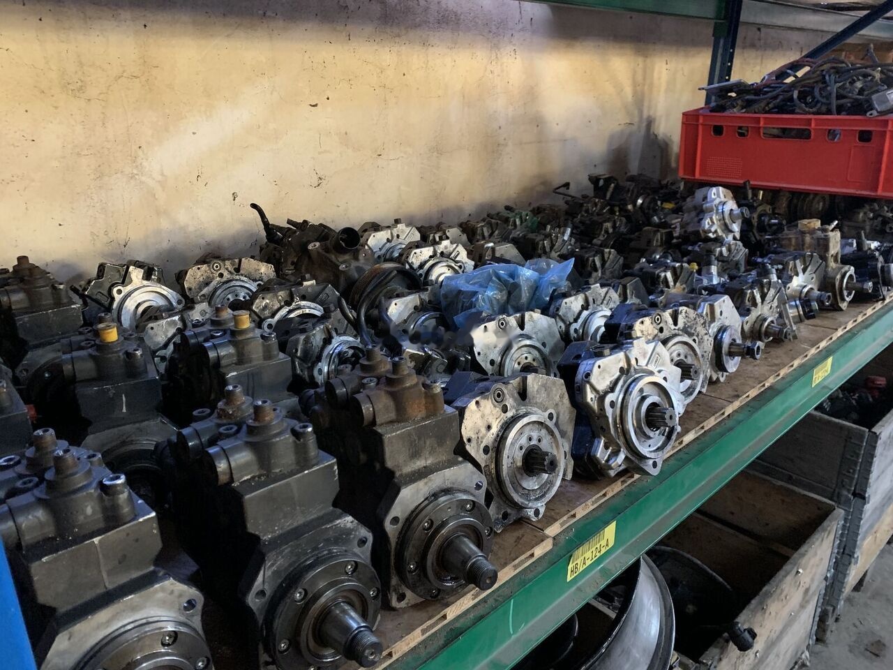 Bosch 0445120420 MAN TGX-S truck - Injecteur pour Camion: photos 4 Bosch 0445120420 MAN TGX-S truck - Injecteur pour Camion: photos 4