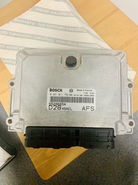 Bosch Sterownik Silnika Engine Control Ducato 2.8 HDI 281011755 for FIAT Ducato Boxer Jumper 2.8HDI 2000 - 2006 Oryginał NOWY commercial vehicle - Bloc de gestion pour Véhicule utilitaire: photos 5 Bosch Sterownik Silnika Engine Control Ducato 2.8 HDI 281011755 for FIAT Ducato Boxer Jumper 2.8HDI 2000 - 2006 Oryginał NOWY commercial vehicle - Bloc de gestion pour Véhicule utilitaire: photos 5