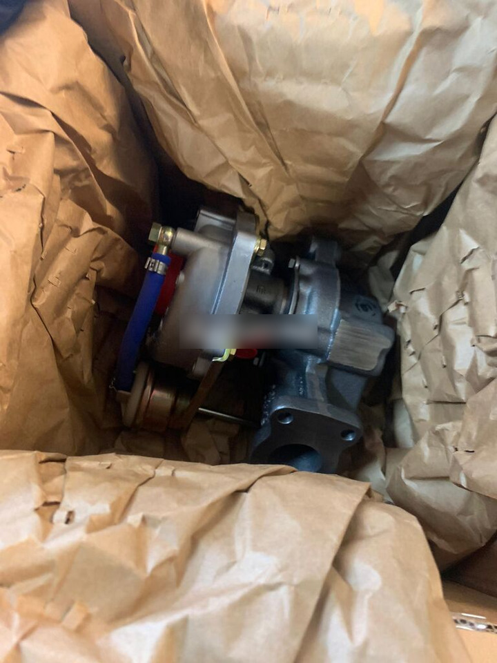 Citroen Nowa Turbosprężarka K03-009 / 53039880009 Peugeot 206 307 406 C5 for Citroen C5 car - Turbocompresseur pour Voiture: photos 3 Citroen Nowa Turbosprężarka K03-009 / 53039880009 Peugeot 206 307 406 C5 for Citroen C5 car - Turbocompresseur pour Voiture: photos 3