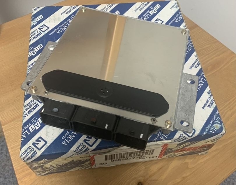 FIAT Ducato Jumper Boxer / PSA 9645278280 for FIAT Citroen Peugeot IAW 48P2.44 / PSA 9645278280 commercial vehicle - Bloc de gestion pour Véhicule utilitaire: photos 4 FIAT Ducato Jumper Boxer / PSA 9645278280 for FIAT Citroen Peugeot IAW 48P2.44 / PSA 9645278280 commercial vehicle - Bloc de gestion pour Véhicule utilitaire: photos 4