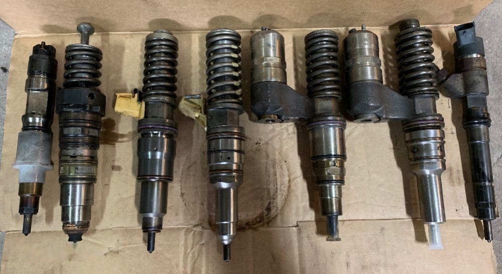 MAN HURT 0445120218 - Injecteur pour Camion: photos 1 MAN HURT 0445120218 - Injecteur pour Camion: photos 1