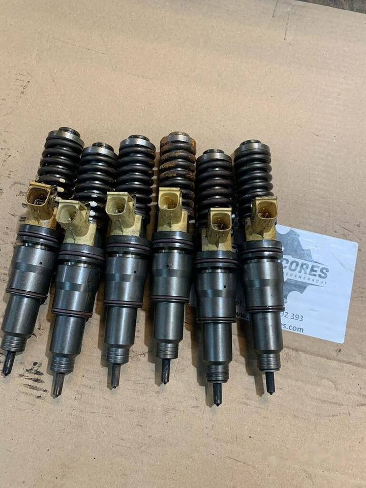 VOLVO Euro 5 22222025 4 piny do regeneracji 22222025 - Injecteur pour Camion: photos 1 VOLVO Euro 5 22222025 4 piny do regeneracji 22222025 - Injecteur pour Camion: photos 1