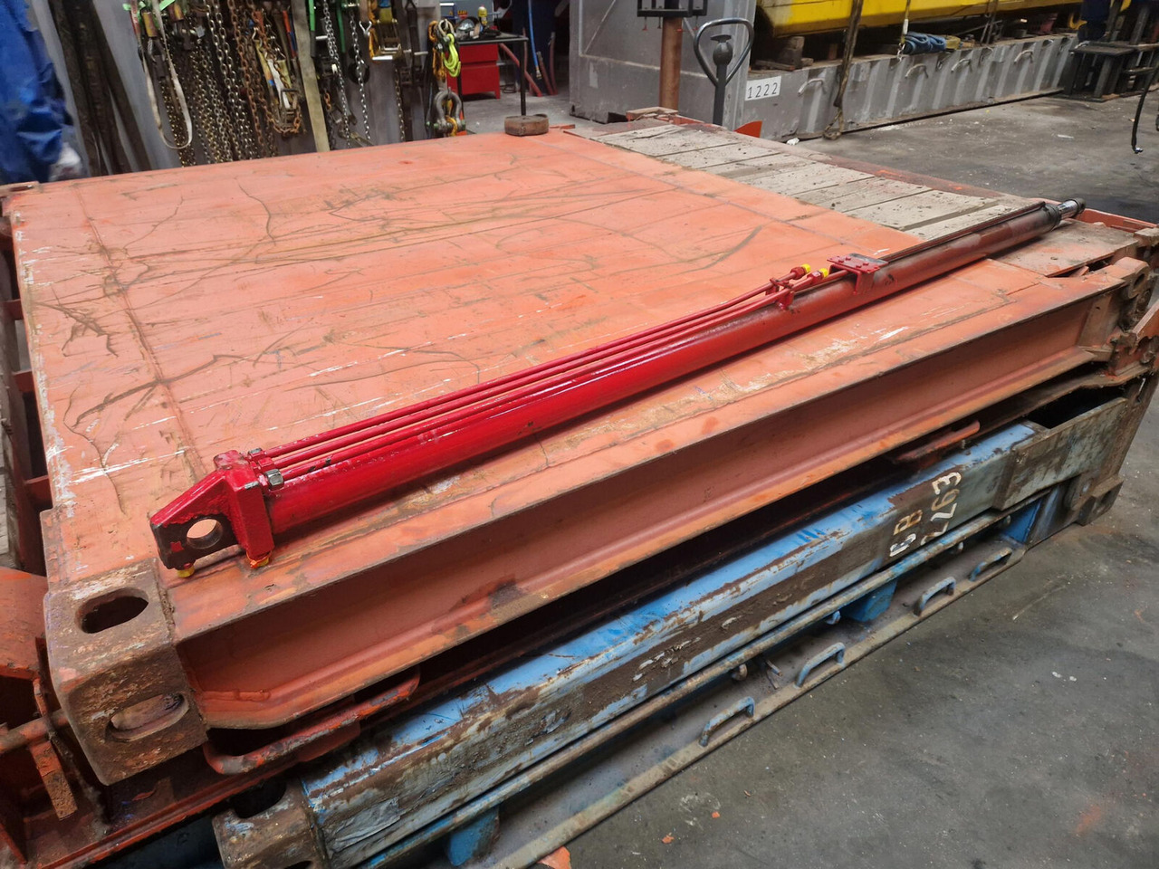 FAUN ATF 50G-3 outrigger beam rear - Suspension pour Grue: photos 5 FAUN ATF 50G-3 outrigger beam rear - Suspension pour Grue: photos 5