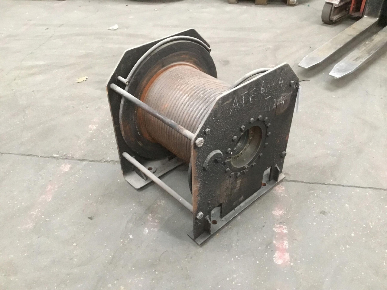 FAUN ATF 60-4 winch - Treuil pour Grue mobile: photos 2 FAUN ATF 60-4 winch - Treuil pour Grue mobile: photos 2