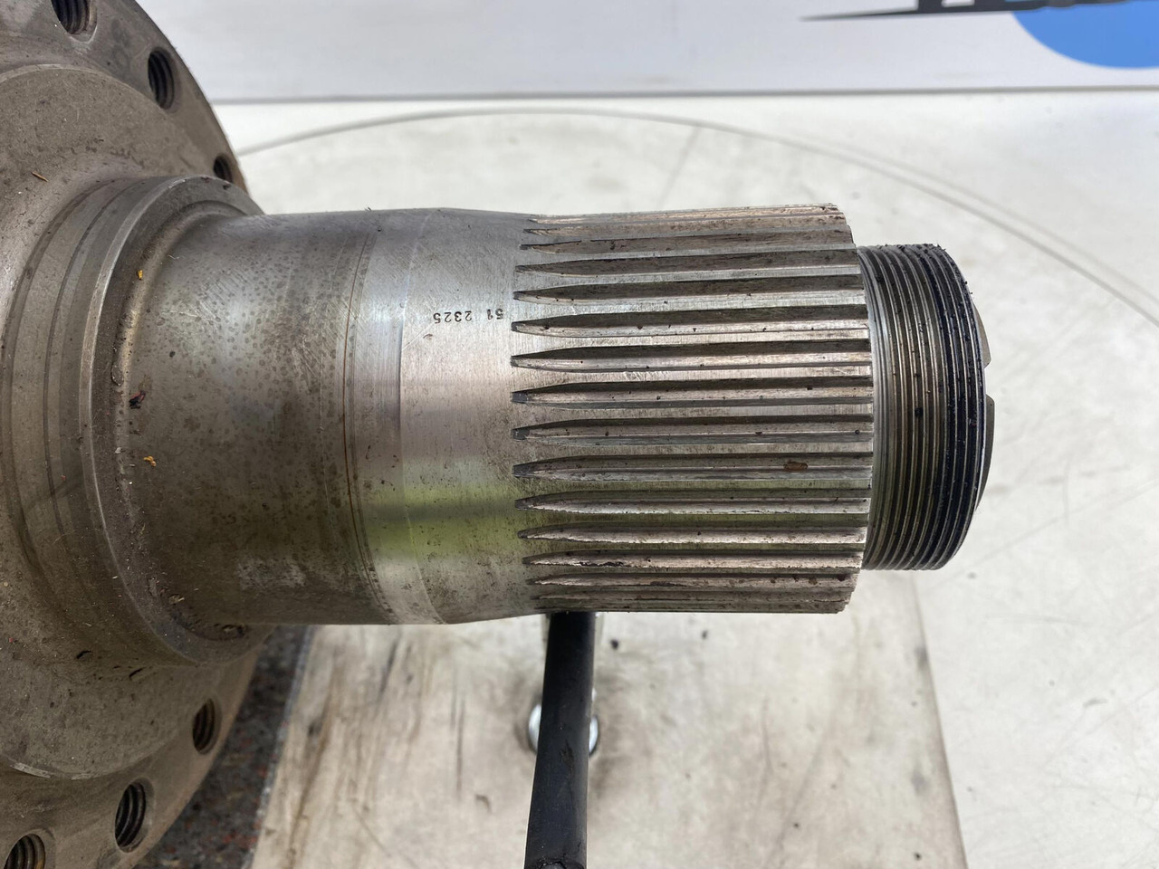 Fusée d'essieu pour Grue mobile FAUN Faun ATF 30 Steering knuckle 16 holes axle 1: photos 9
