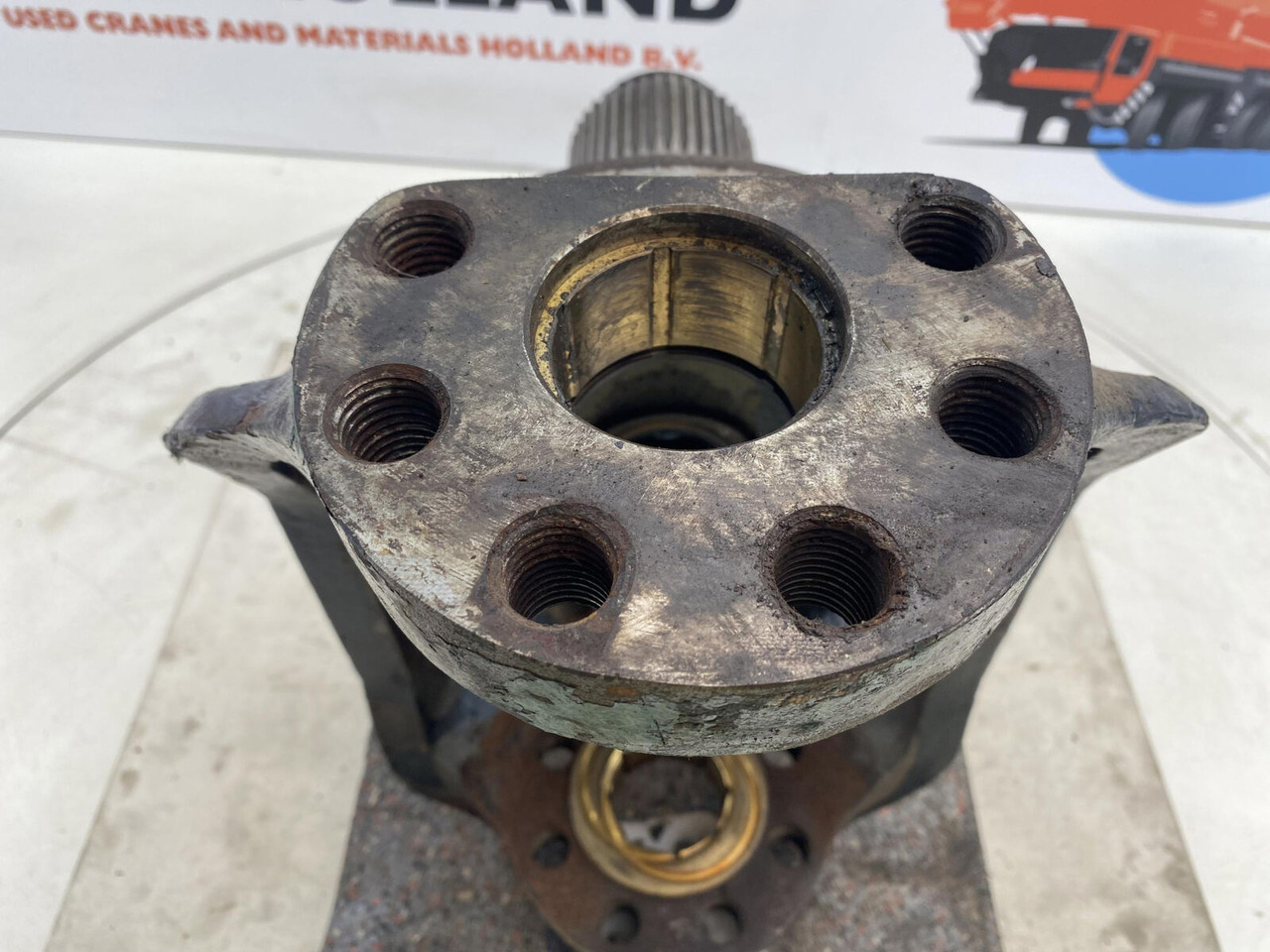 Fusée d'essieu pour Grue mobile FAUN Faun ATF 30 Steering knuckle 16 holes axle 1: photos 7