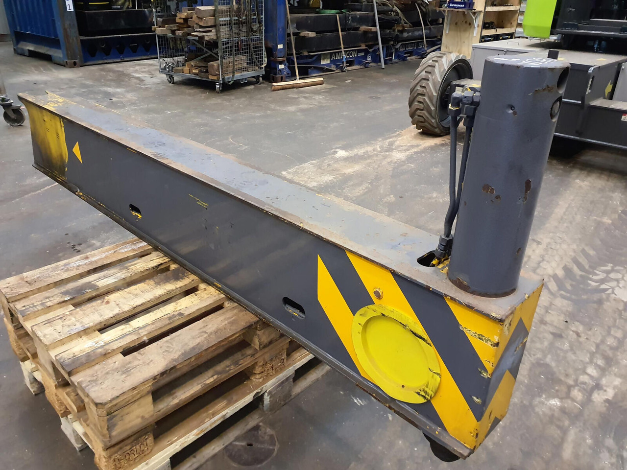 FAUN RTF 50-3 outrigger beam front complete - Suspension pour Grue: photos 1 FAUN RTF 50-3 outrigger beam front complete - Suspension pour Grue: photos 1