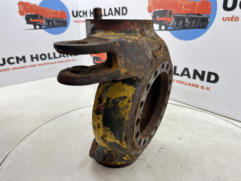 Faun RTF 50 Steering knuckle 16 holes right - Fusée d'essieu pour Grue: photos 3 Faun RTF 50 Steering knuckle 16 holes right - Fusée d'essieu pour Grue: photos 3