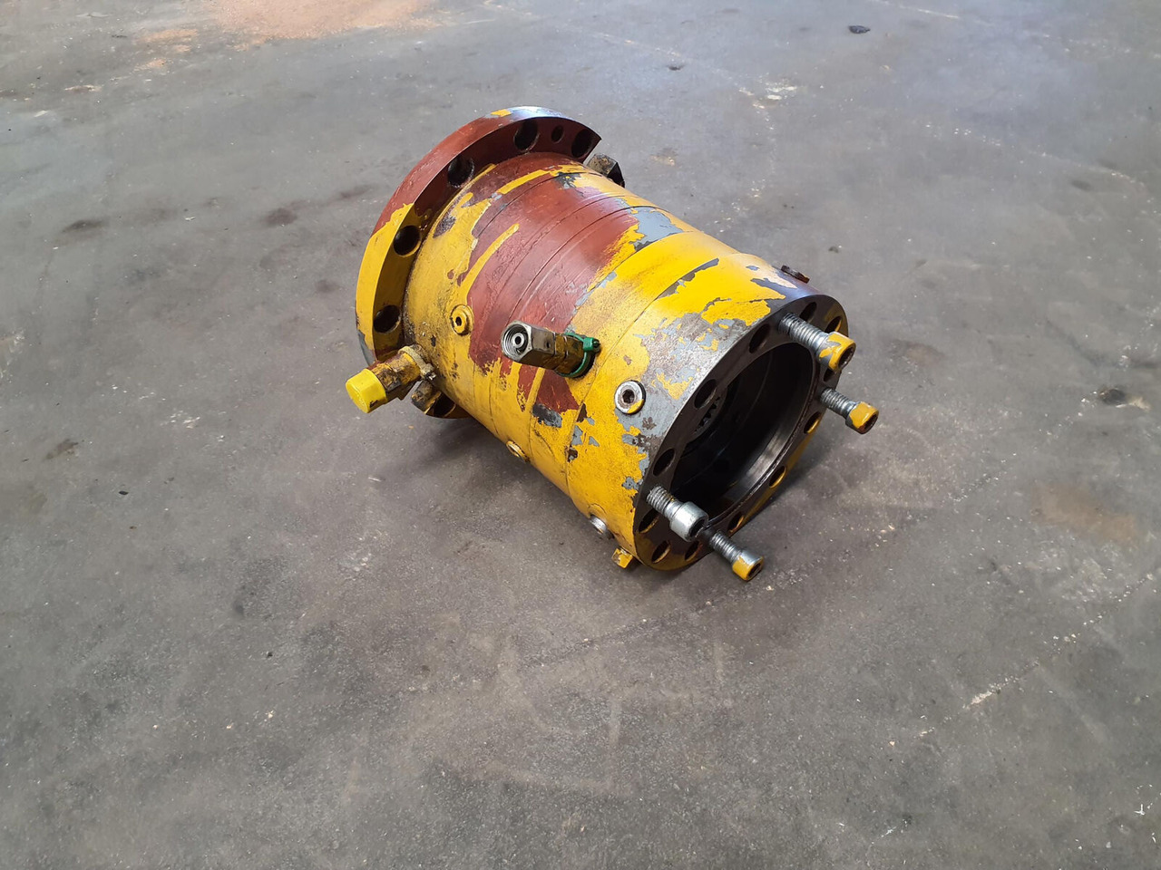 Treuil pour Grue mobile Grove GMK 3050 winch complete with brake: photos 9 Treuil pour Grue mobile Grove GMK 3050 winch complete with brake: photos 9