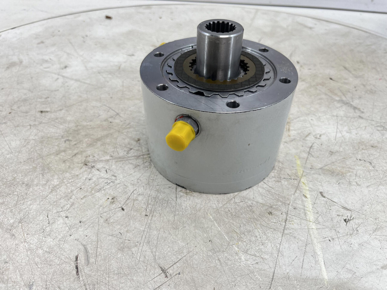 Grove GMK 5150 multiple-disk brake slewing gear - Moteur de rotation pour Grue: photos 2 Grove GMK 5150 multiple-disk brake slewing gear - Moteur de rotation pour Grue: photos 2