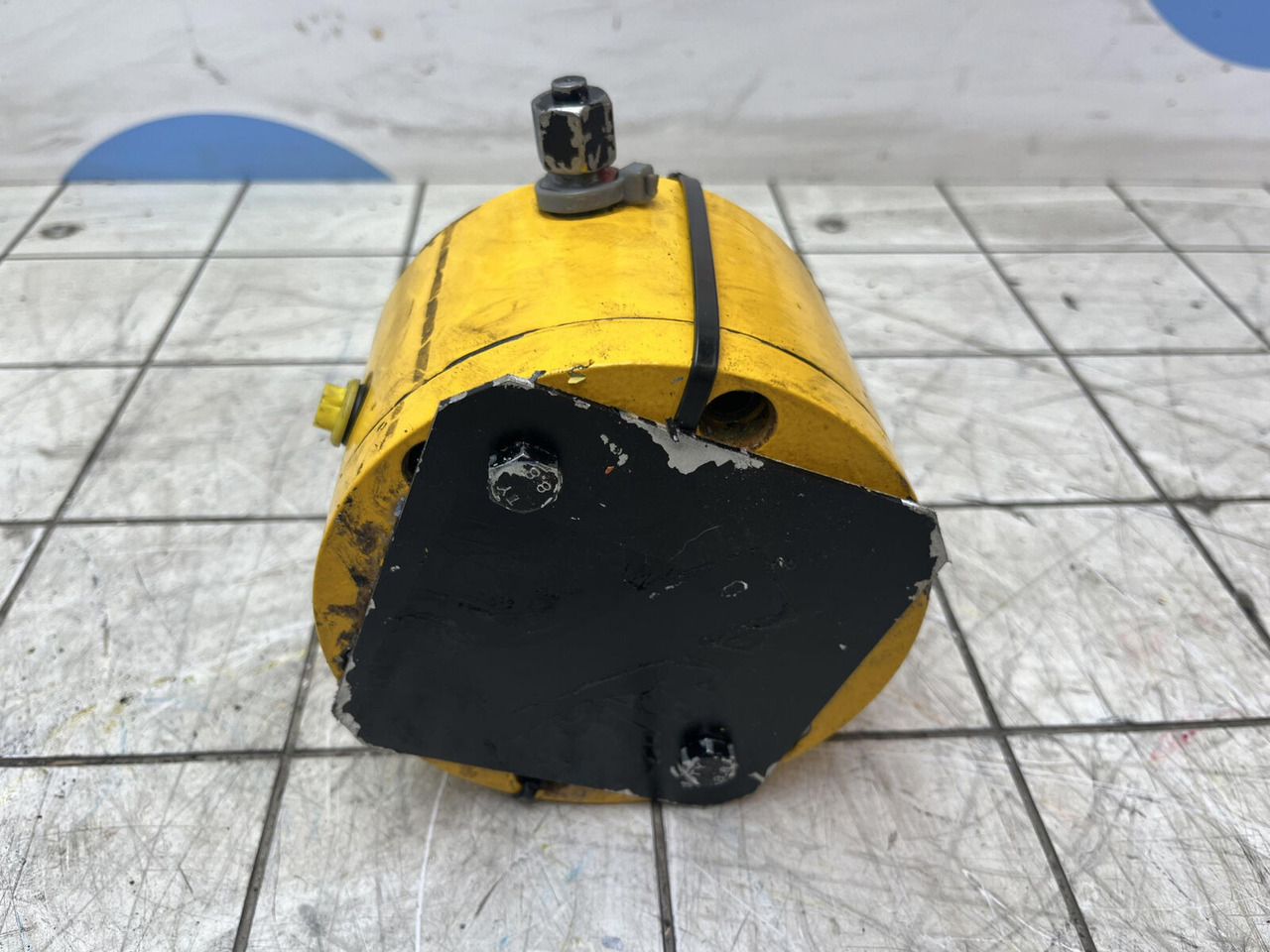 Grove GMK 6300L multiple-disk brake - Moteur de rotation pour Grue mobile: photos 3 Grove GMK 6300L multiple-disk brake - Moteur de rotation pour Grue mobile: photos 3