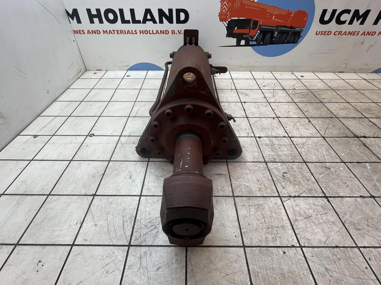 Grove GMK counterweight cylinder - Vérin hydraulique pour Grue mobile: photos 4 Grove GMK counterweight cylinder - Vérin hydraulique pour Grue mobile: photos 4