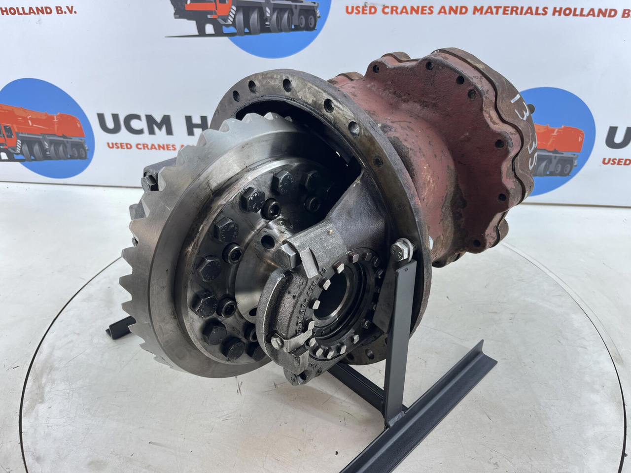 Krupp 70 GMT mid differential 13x35 axle 2 - Différentiel pour Grue mobile: photos 2 Krupp 70 GMT mid differential 13x35 axle 2 - Différentiel pour Grue mobile: photos 2