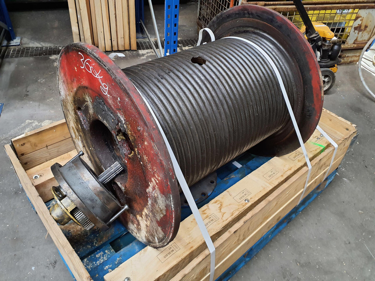Krupp KMK 4070 winch - Treuil pour Grue mobile: photos 1 Krupp KMK 4070 winch - Treuil pour Grue mobile: photos 1