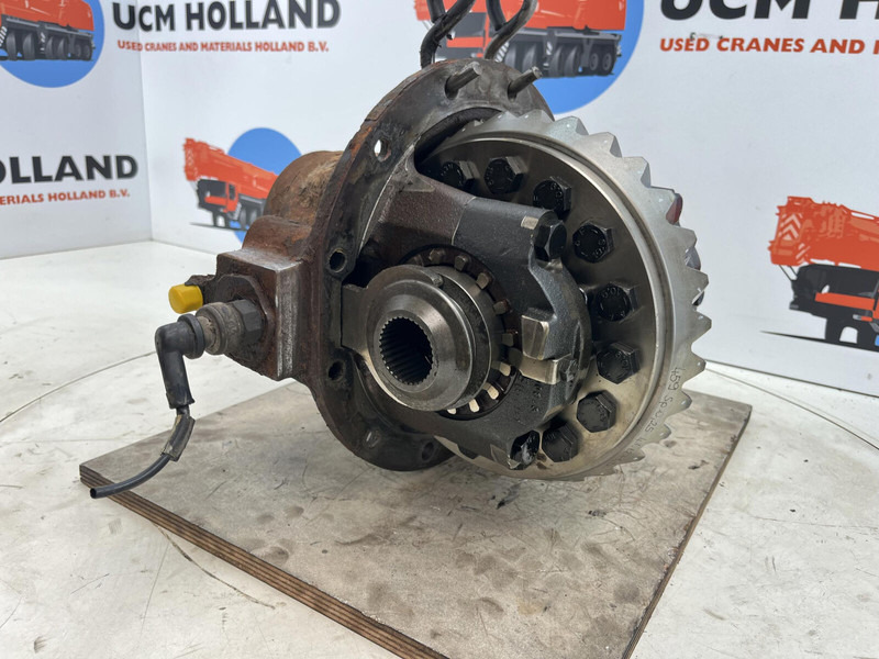 Liebherr LTM 1025 end differential 16x31 axle 2 - Différentiel pour Grue: photos 1 Liebherr LTM 1025 end differential 16x31 axle 2 - Différentiel pour Grue: photos 1