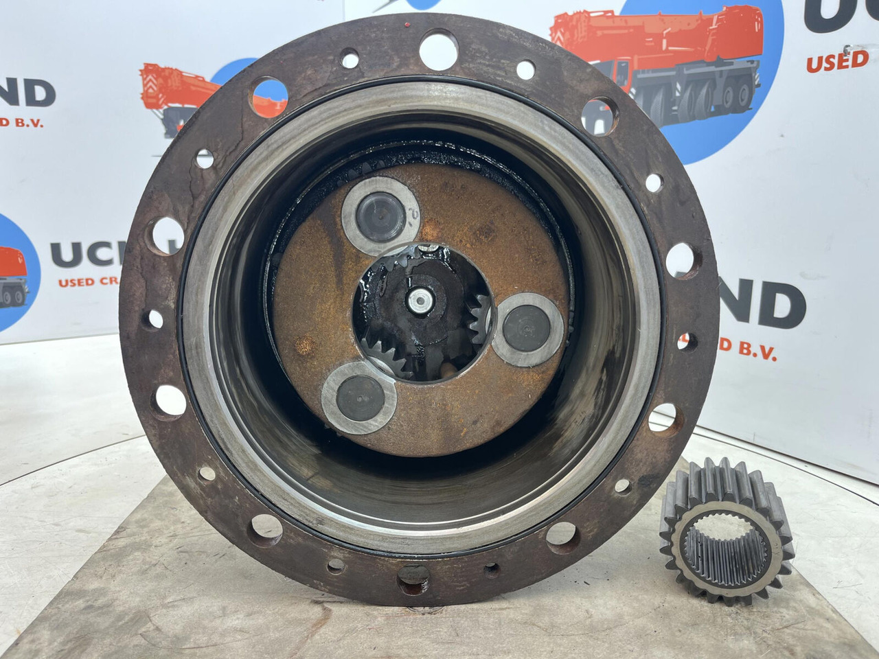Liebherr LTM 1030 planetary gear 21-21-63-38-3pl-H170-46 - Moteur de translation pour Grue mobile: photos 4 Liebherr LTM 1030 planetary gear 21-21-63-38-3pl-H170-46 - Moteur de translation pour Grue mobile: photos 4
