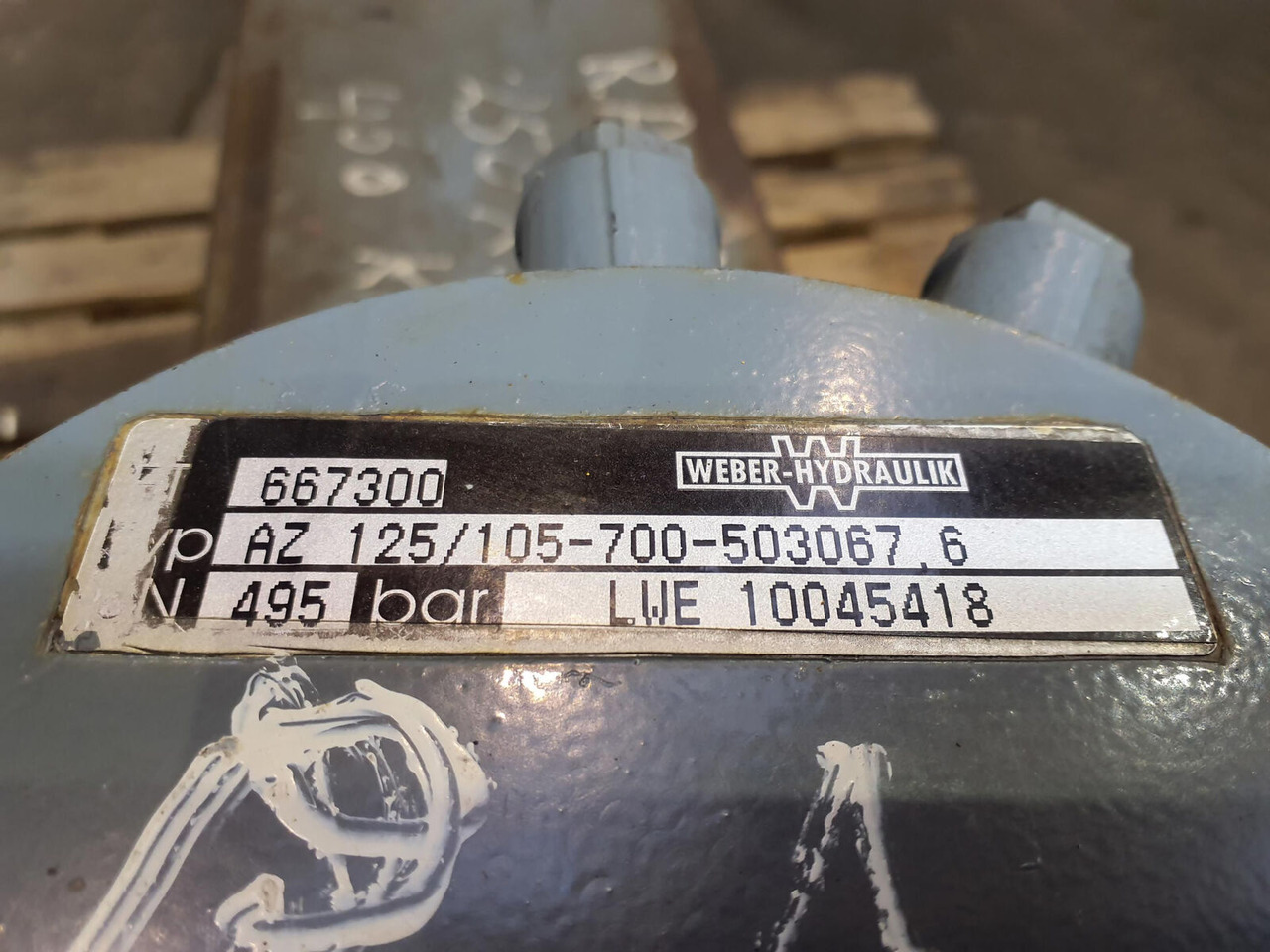 Liebherr LTM 1055-3.2 sliding beam complete rear - Suspension pour Grue mobile: photos 5 Liebherr LTM 1055-3.2 sliding beam complete rear - Suspension pour Grue mobile: photos 5