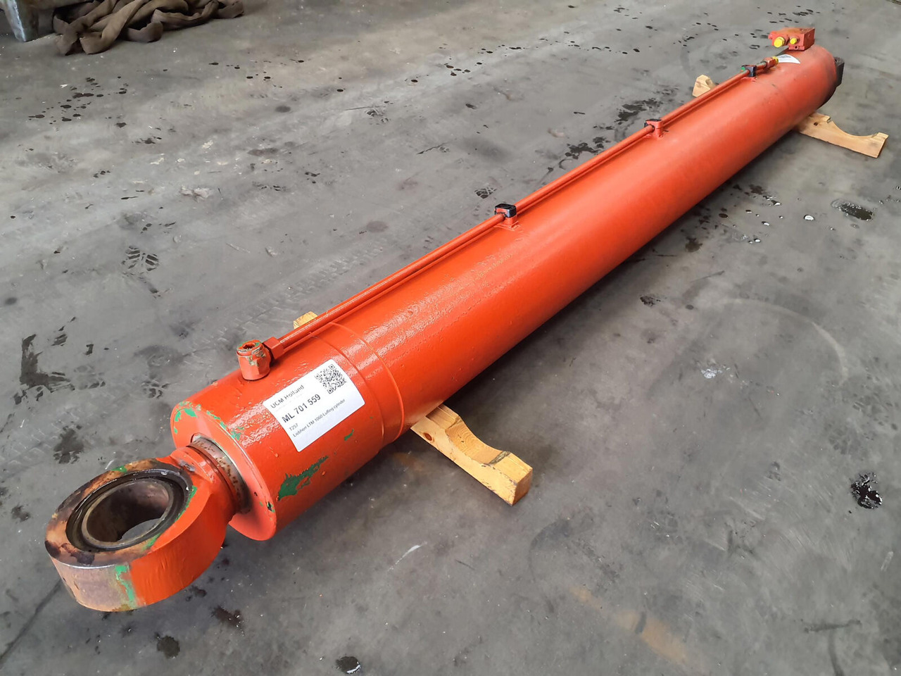 Liebherr LTM 1060 Luffing cylinder - Vérin hydraulique pour Grue mobile: photos 3 Liebherr LTM 1060 Luffing cylinder - Vérin hydraulique pour Grue mobile: photos 3