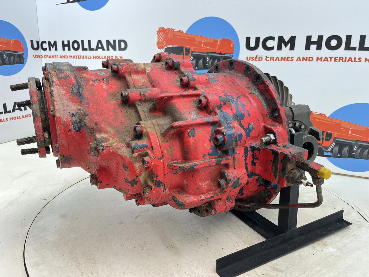 Liebherr LTM 1090 drive through diff 13x35 axle 4 - Différentiel pour Grue mobile: photos 3 Liebherr LTM 1090 drive through diff 13x35 axle 4 - Différentiel pour Grue mobile: photos 3