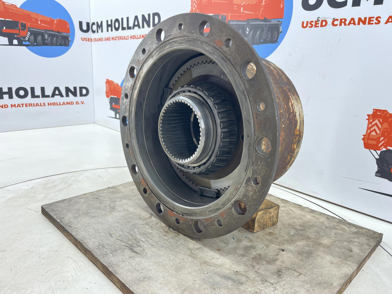 Liebherr LTM 1160 planetary gear 22-25-74-40-4pl-H185-46 - Moteur de translation pour Grue mobile: photos 3 Liebherr LTM 1160 planetary gear 22-25-74-40-4pl-H185-46 - Moteur de translation pour Grue mobile: photos 3