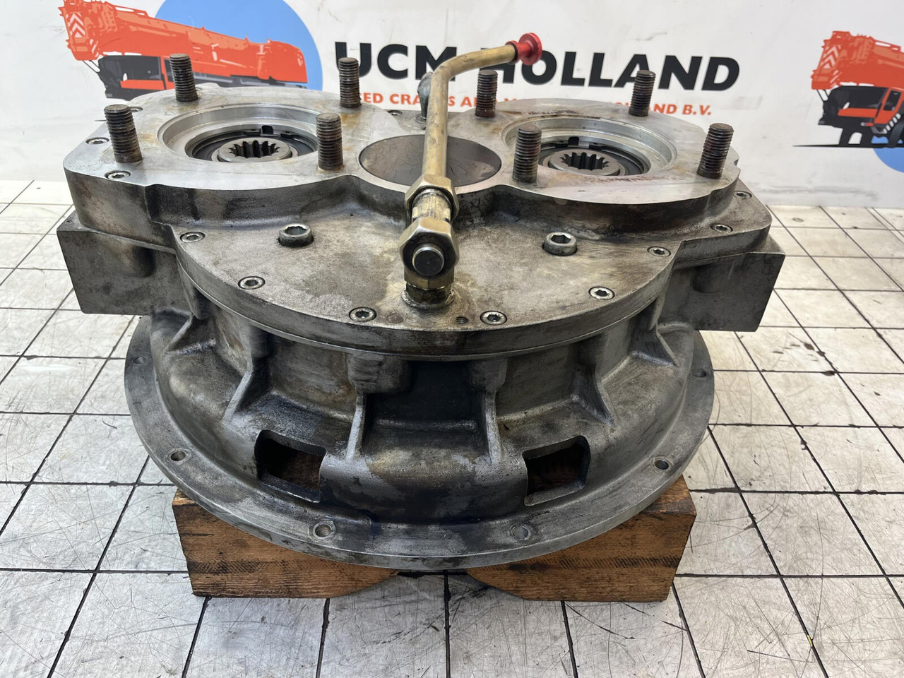 Liebherr LTM 1250-6.1 distributor gearbox - Transmission pour Grue mobile: photos 5 Liebherr LTM 1250-6.1 distributor gearbox - Transmission pour Grue mobile: photos 5