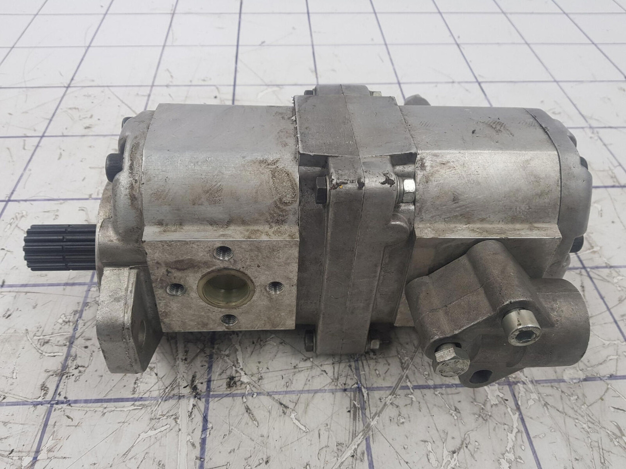 Marzocchi dual gear pump - Pompe hydraulique pour Grue mobile: photos 4 Marzocchi dual gear pump - Pompe hydraulique pour Grue mobile: photos 4