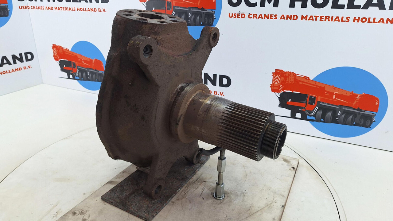 PPM ATT 380 Steering knuckle axle 1 - Fusée d'essieu pour Grue: photos 3 PPM ATT 380 Steering knuckle axle 1 - Fusée d'essieu pour Grue: photos 3