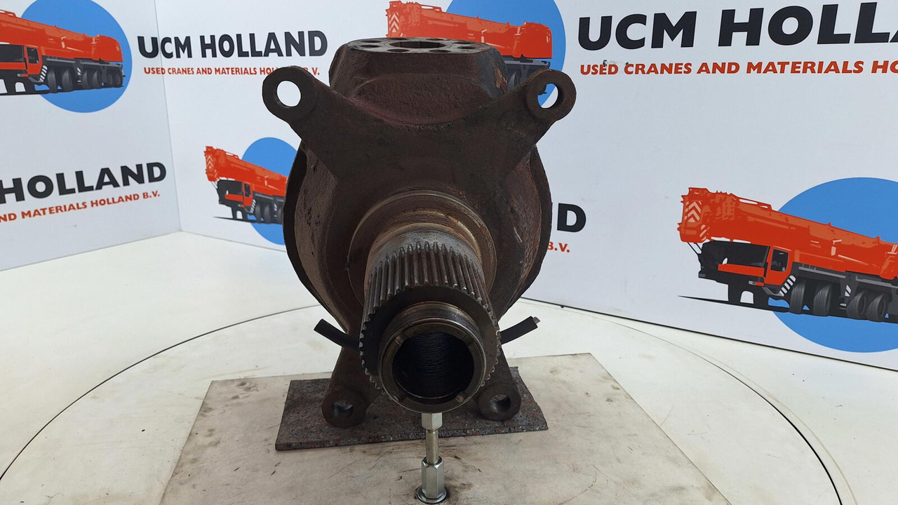 PPM ATT 380 Steering knuckle axle 1 - Fusée d'essieu pour Grue: photos 2 PPM ATT 380 Steering knuckle axle 1 - Fusée d'essieu pour Grue: photos 2