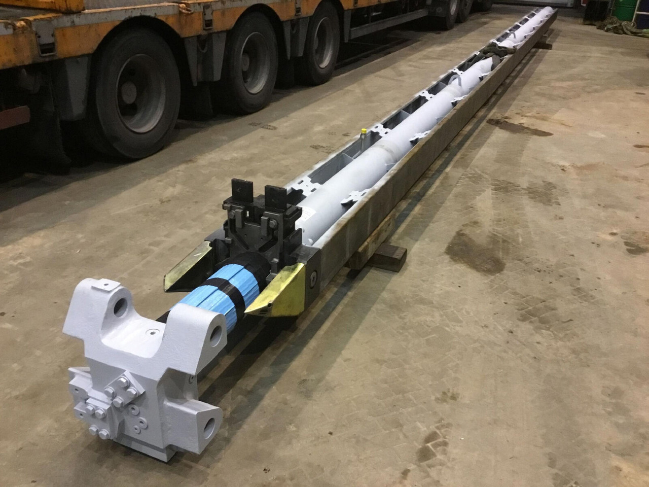 Terex AC 100/4 telescopic cylinder - Vérin hydraulique pour Grue mobile: photos 1 Terex AC 100/4 telescopic cylinder - Vérin hydraulique pour Grue mobile: photos 1