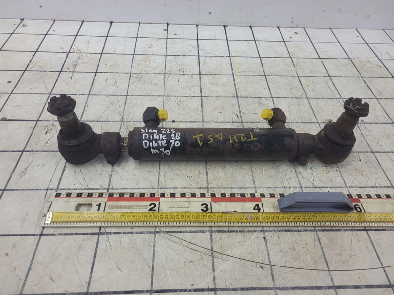 Vérin hydraulique pour Grue Terex AC 100 steering cylinder