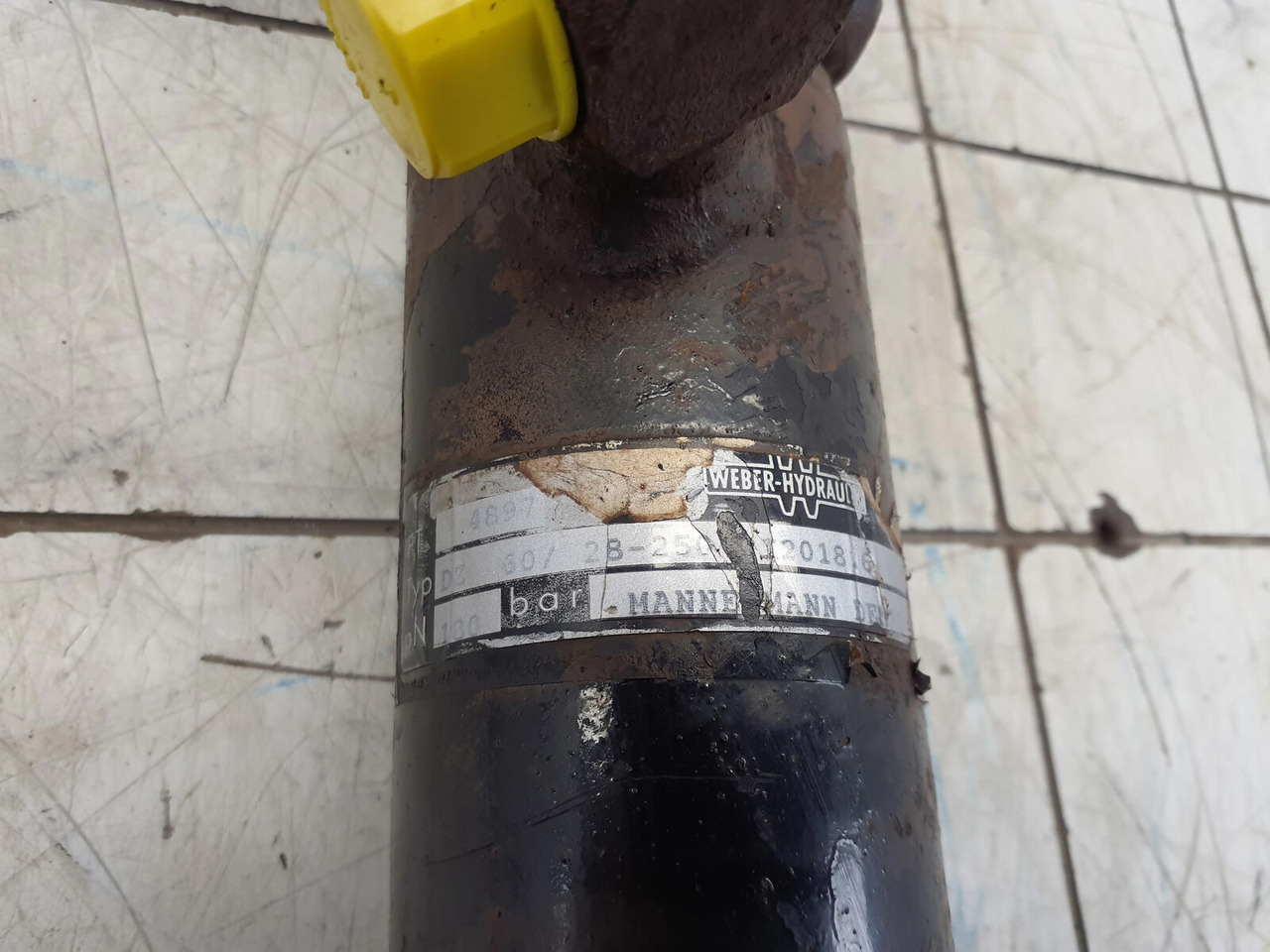 Terex AC 100 steering cylinder - Vérin hydraulique pour Grue mobile: photos 5 Terex AC 100 steering cylinder - Vérin hydraulique pour Grue mobile: photos 5
