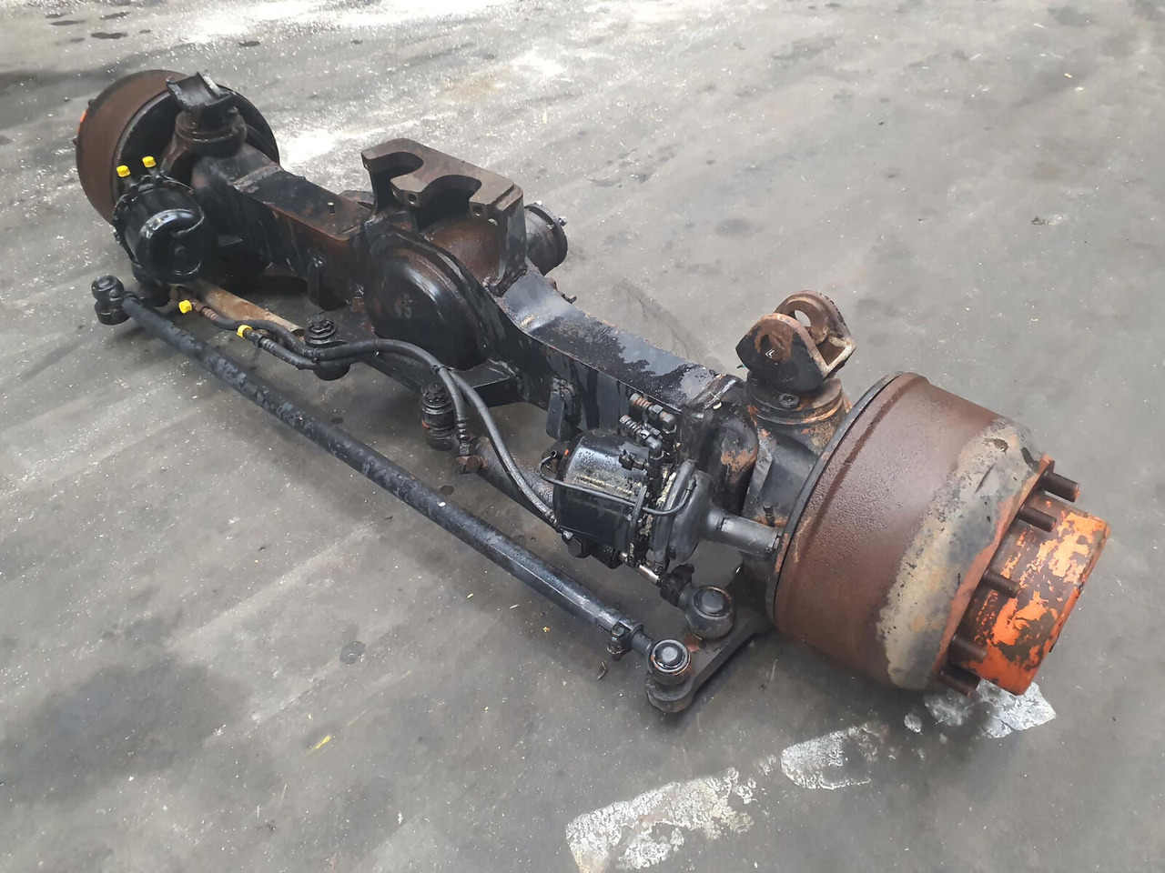 Terex AC 155 axle 3 - Essieu et pièces pour Grue mobile: photos 1 Terex AC 155 axle 3 - Essieu et pièces pour Grue mobile: photos 1