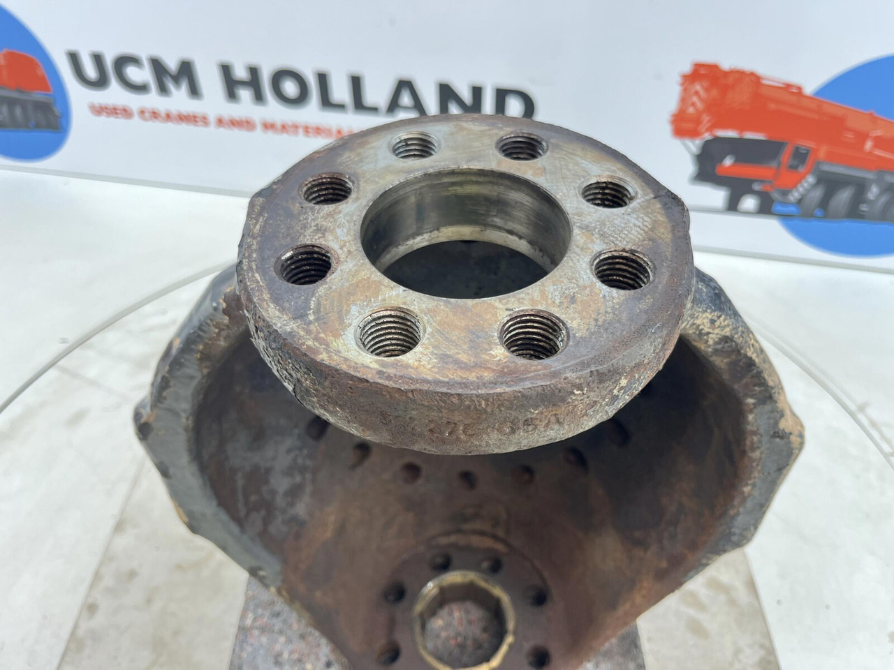 Fusée d'essieu pour Grue mobile Terex AC 155 steering knuckle 16 holes axle 2: photos 7 Fusée d'essieu pour Grue mobile Terex AC 155 steering knuckle 16 holes axle 2: photos 7