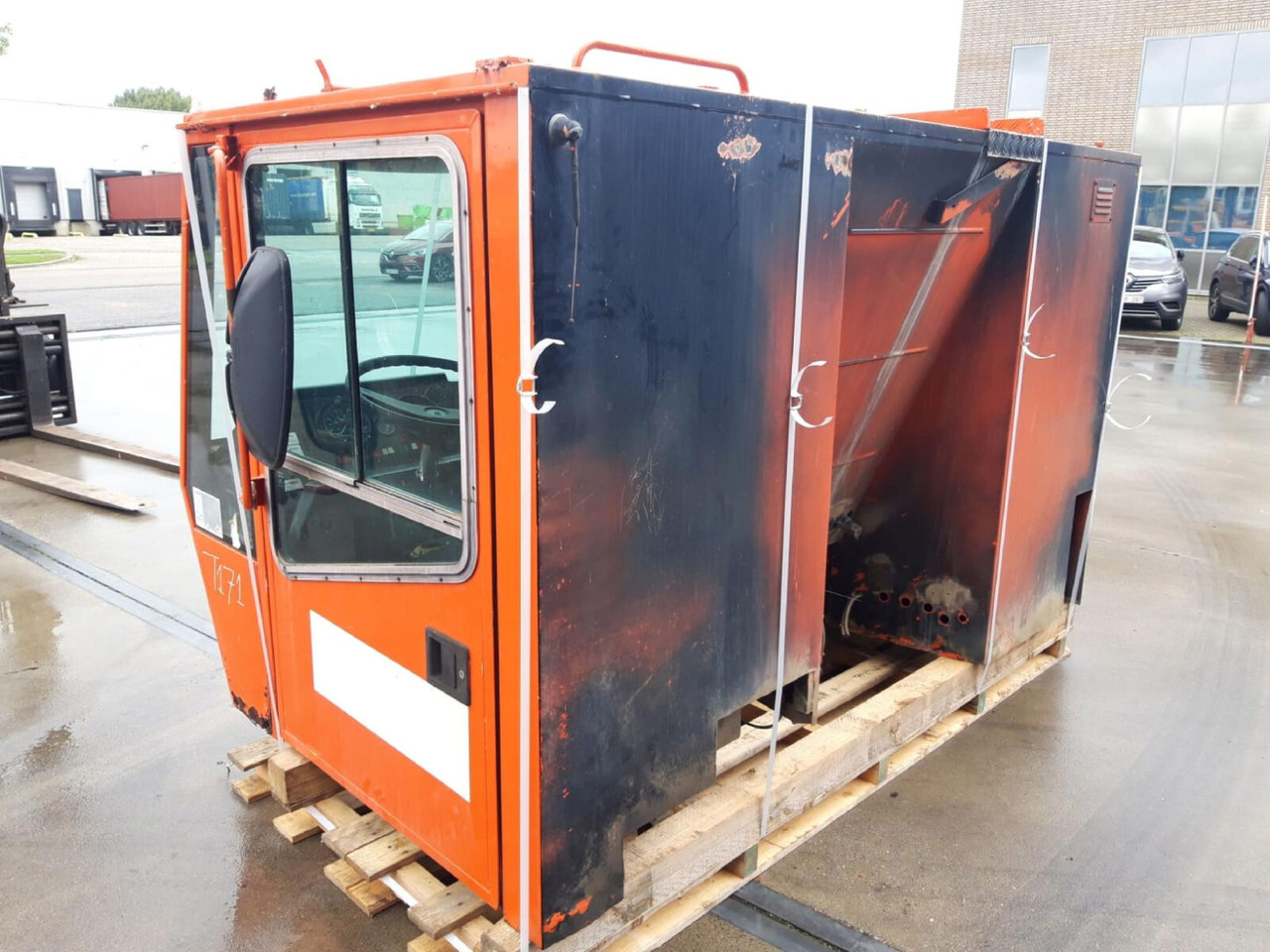 Terex AC 205 lower cab - Cabine pour Grue mobile: photos 4 Terex AC 205 lower cab - Cabine pour Grue mobile: photos 4