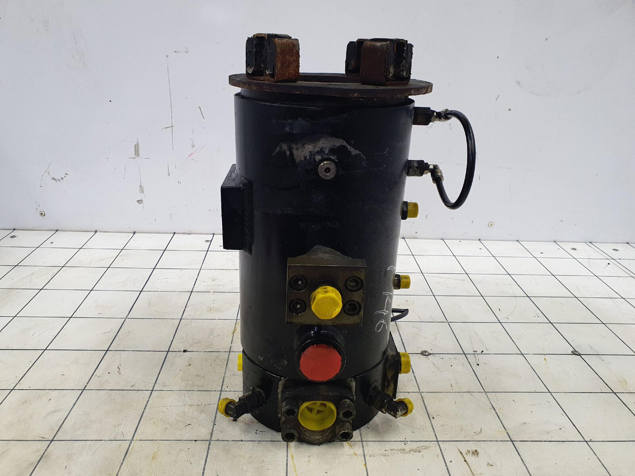 Terex AC 35 turning joint - Moteur hydraulique pour Grue mobile: photos 2 Terex AC 35 turning joint - Moteur hydraulique pour Grue mobile: photos 2