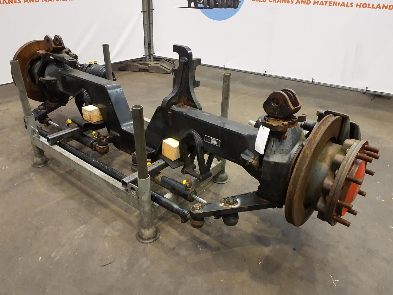 Terex AC 700 Axle 5 - Essieu et pièces pour Grue mobile: photos 1 Terex AC 700 Axle 5 - Essieu et pièces pour Grue mobile: photos 1